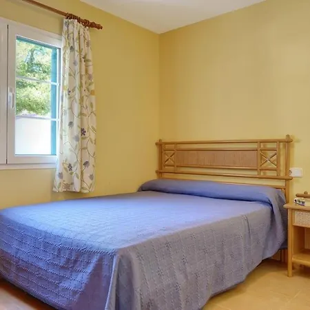 Cala Galdana Sleeps 8 Pool Air Con Wifi Vila