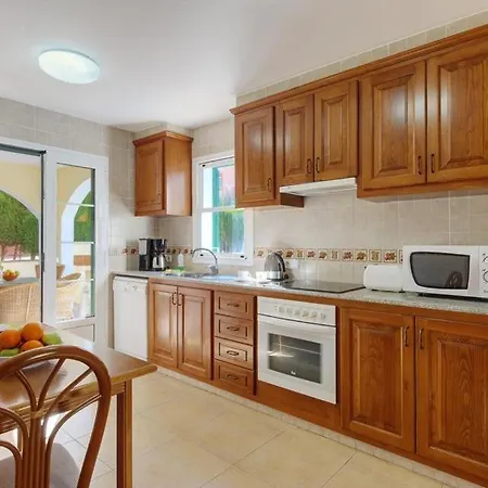 Villa Cala Galdana Sleeps 8 Pool Air Con Wifi