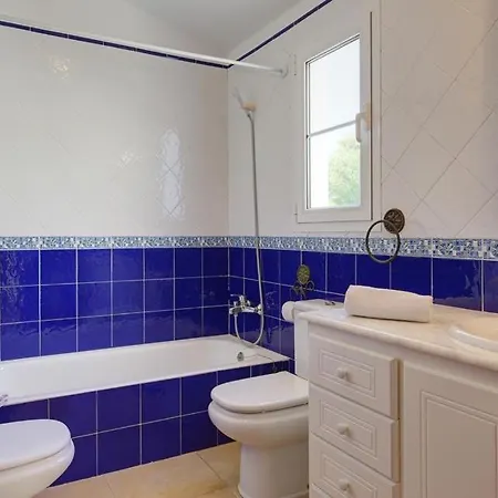 Villa Cala Galdana Sleeps 8 Pool Air Con Wifi Cala Galdana (Menorca)